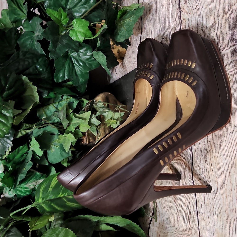 L.A.M.B. Brown Leather Platform Heels 7